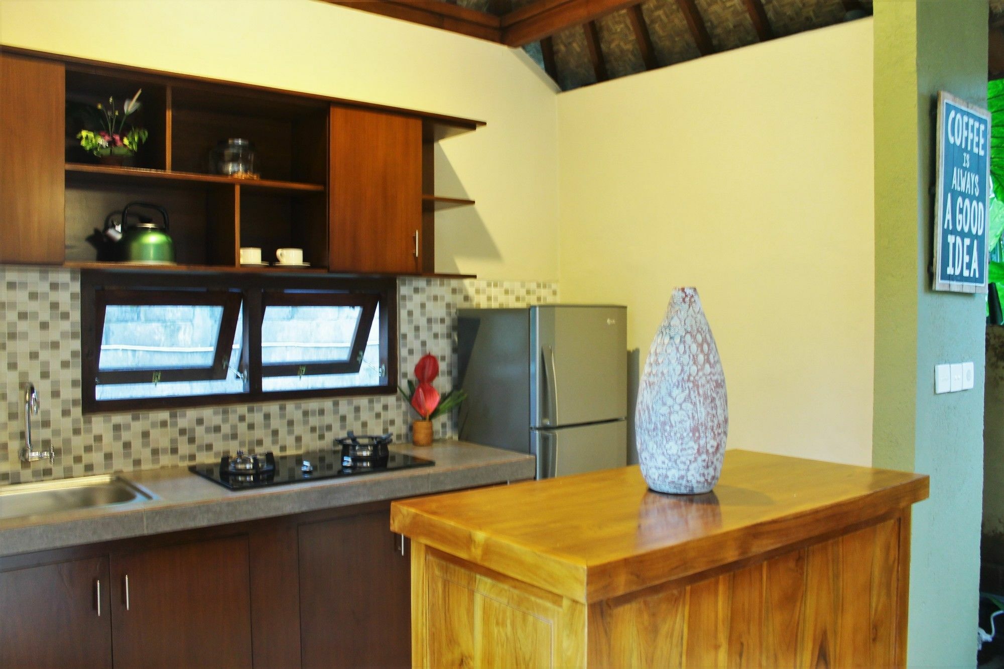 Tuga Guest House Ubud Экстерьер фото